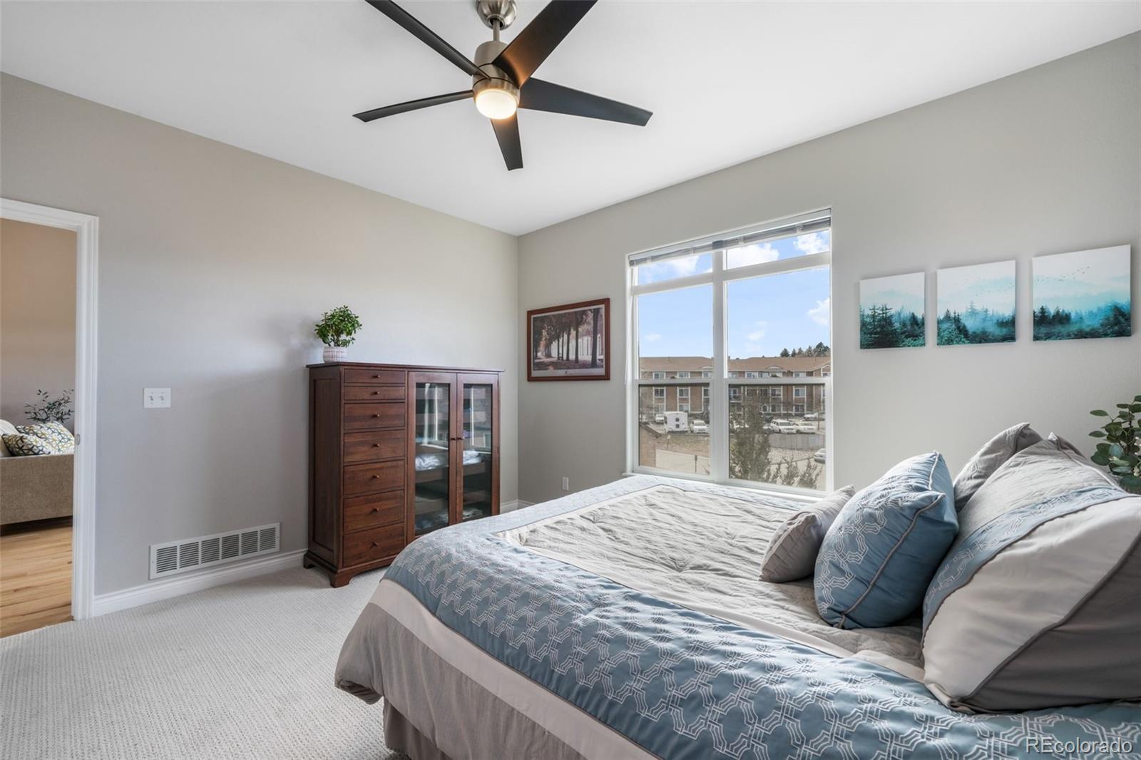 5798 Roy Heights