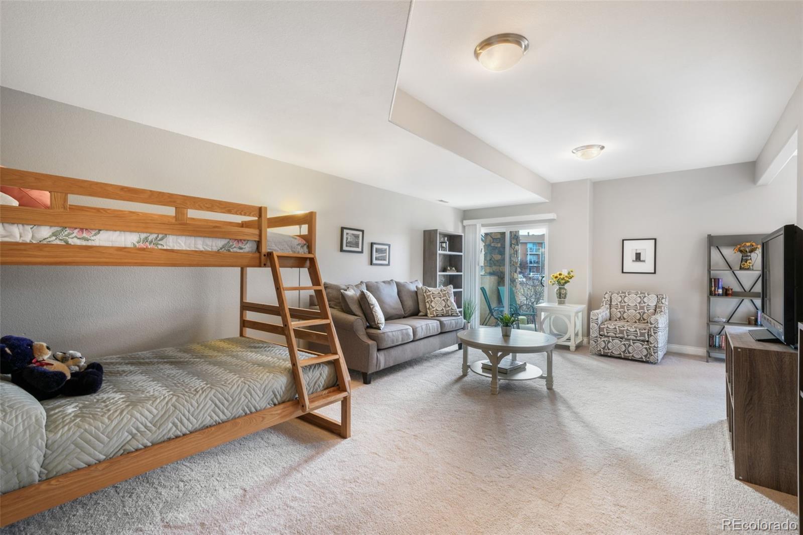 5798 Roy Heights