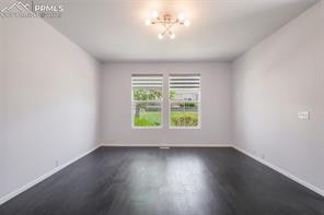 1833 Reilly Grove
