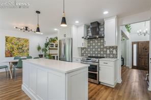 6751 War Eagle Place