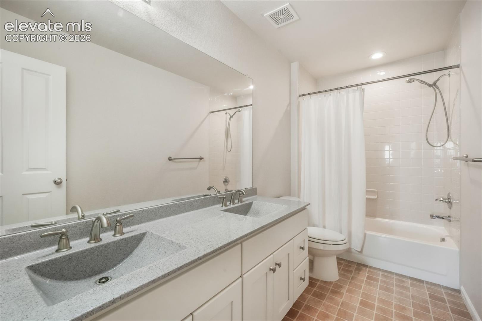 7186 Laurel Cherry Court