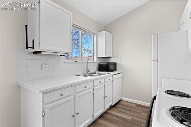 6760 Montarbor Drive