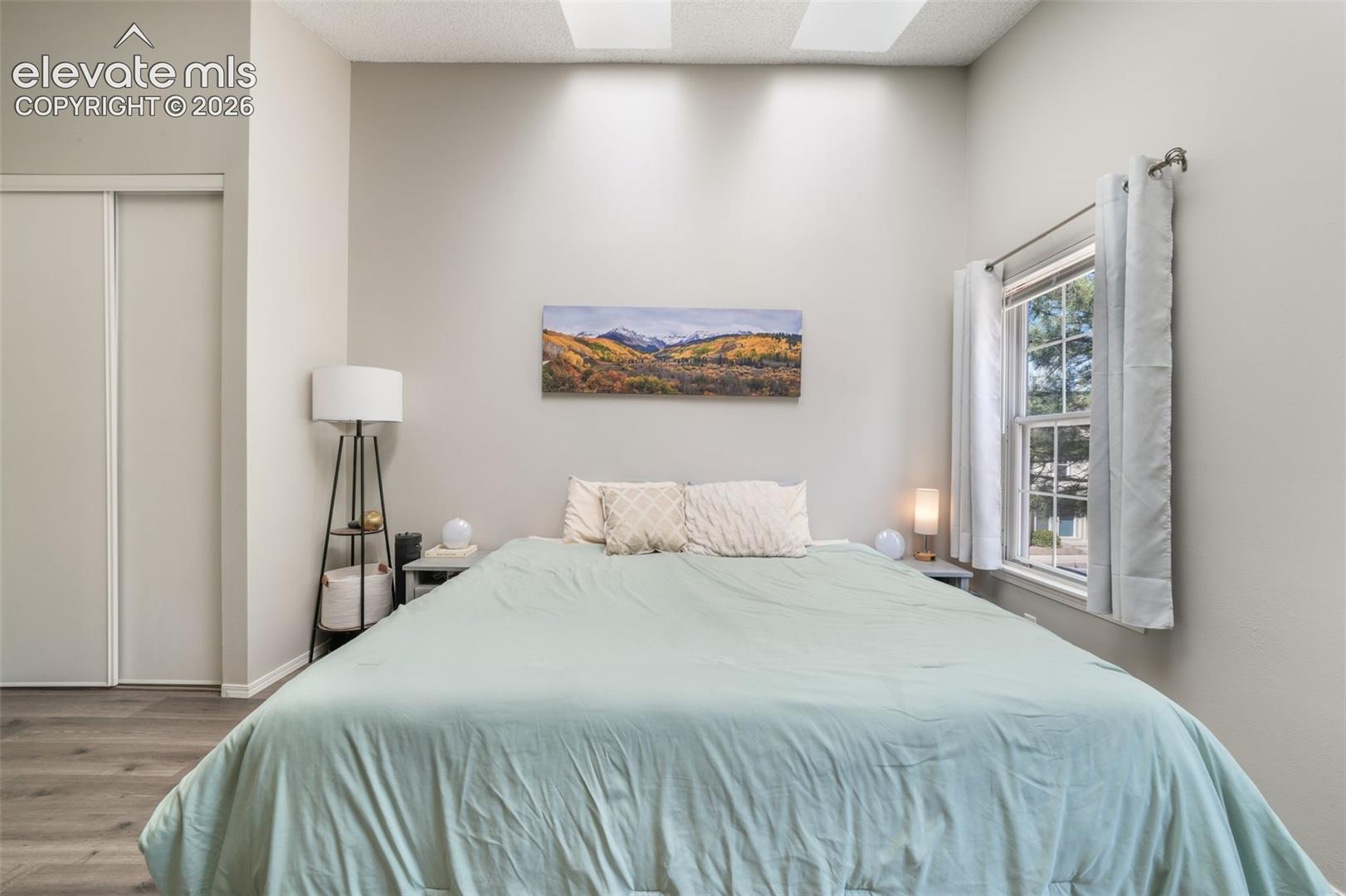 3553 Queen Anne Way