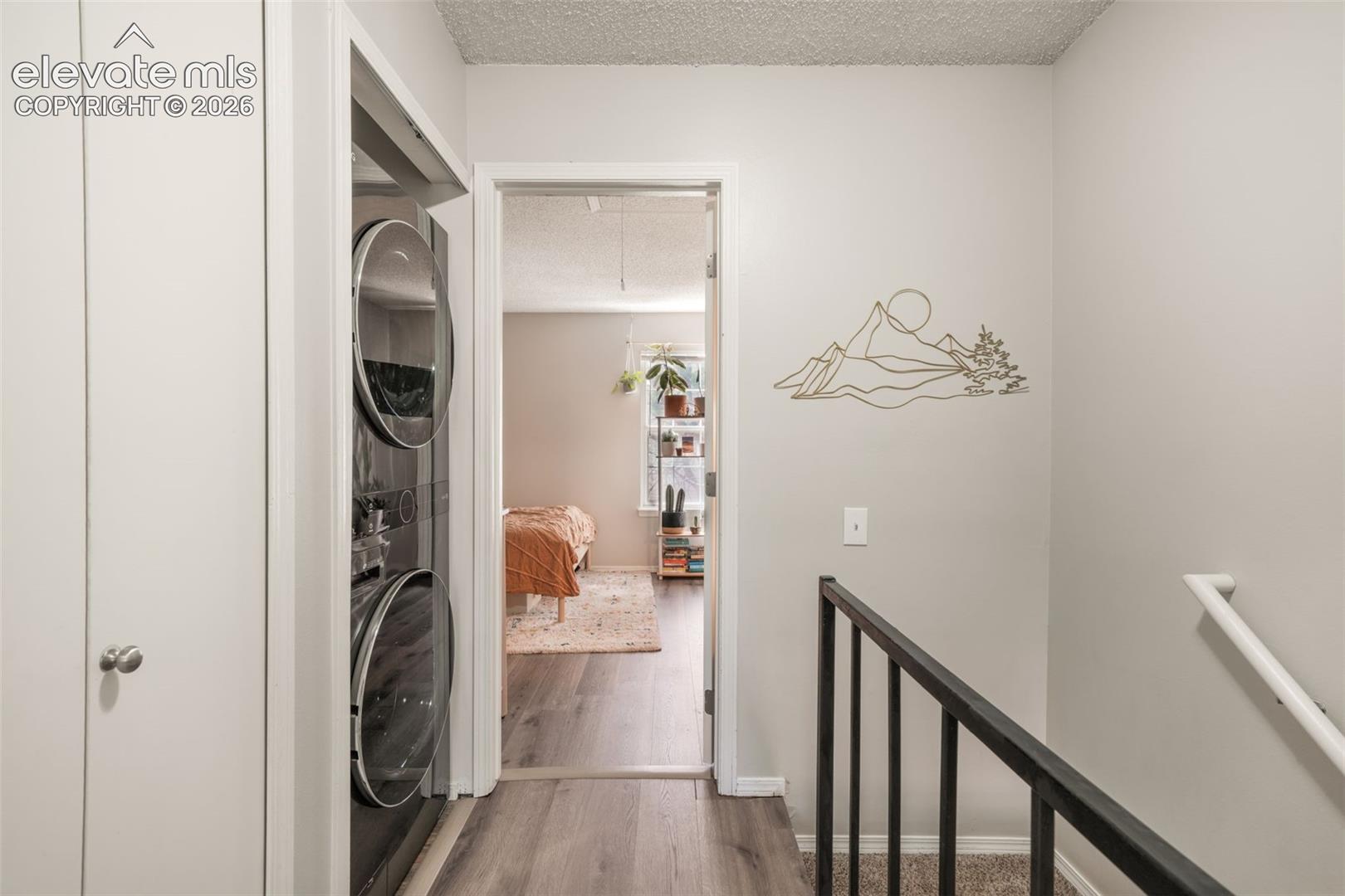3553 Queen Anne Way