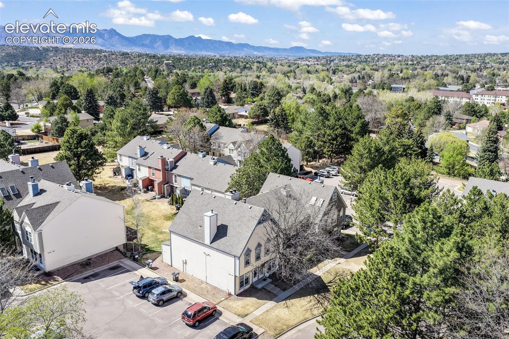 3553 Queen Anne Way