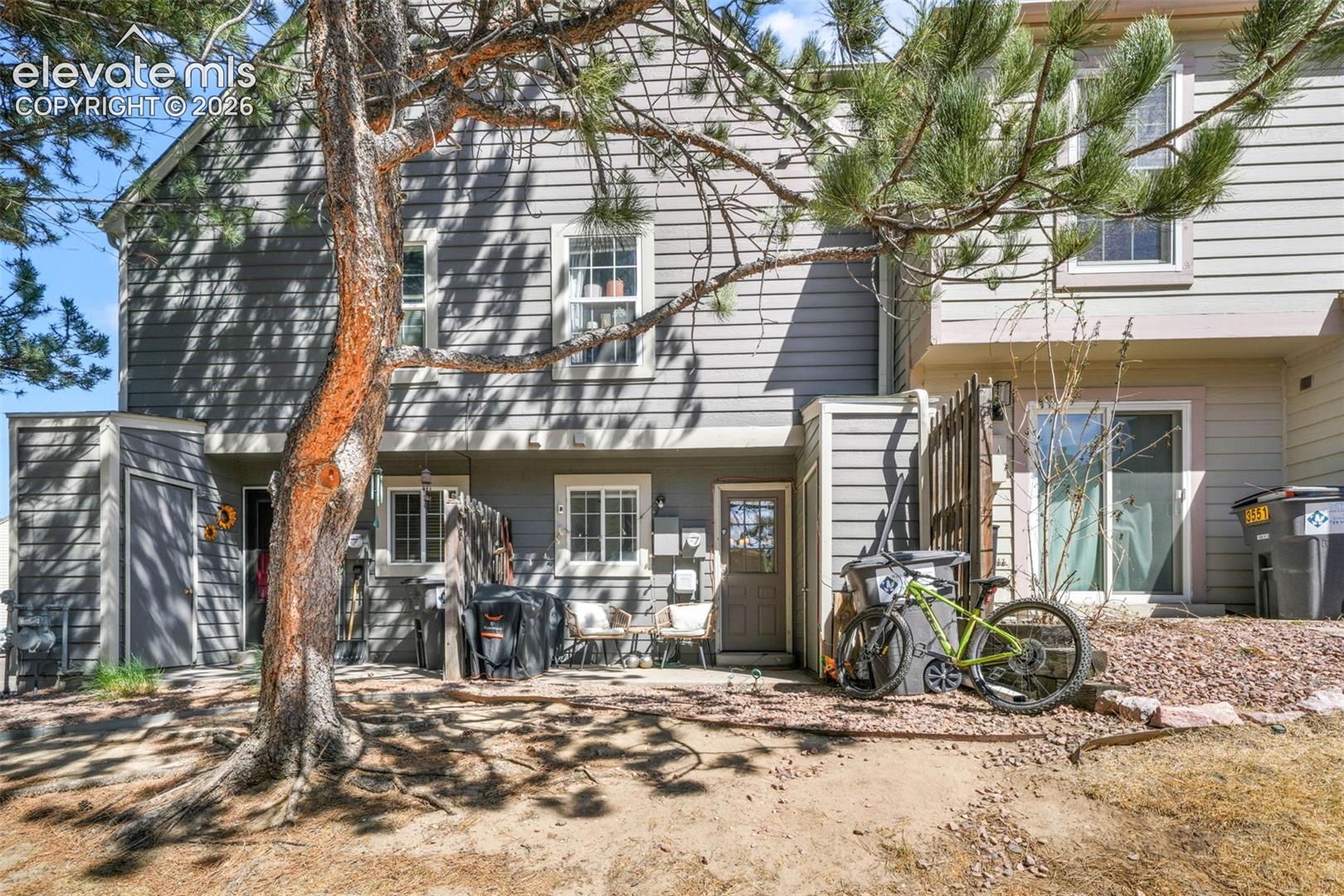 3553 Queen Anne Way