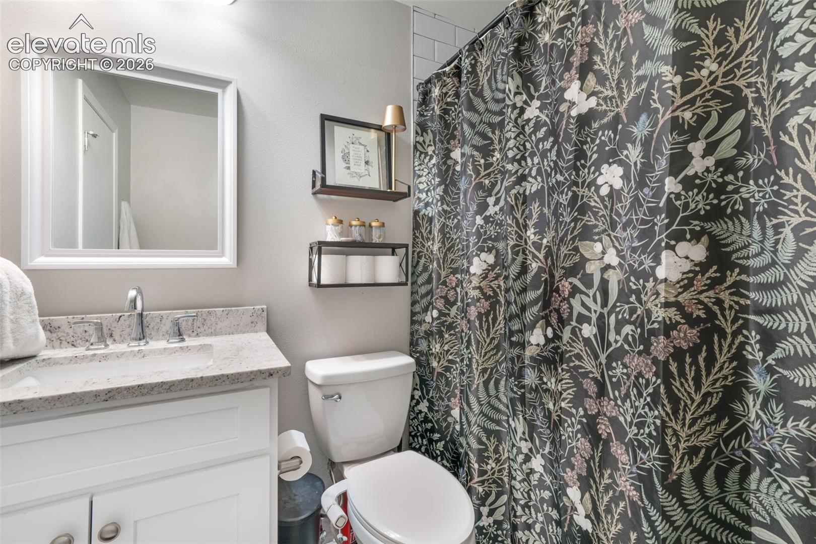 3553 Queen Anne Way