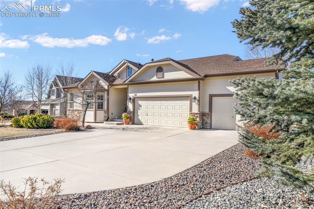 69 Saber Creek Drive