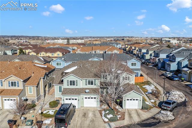 812 Hailey Glenn View