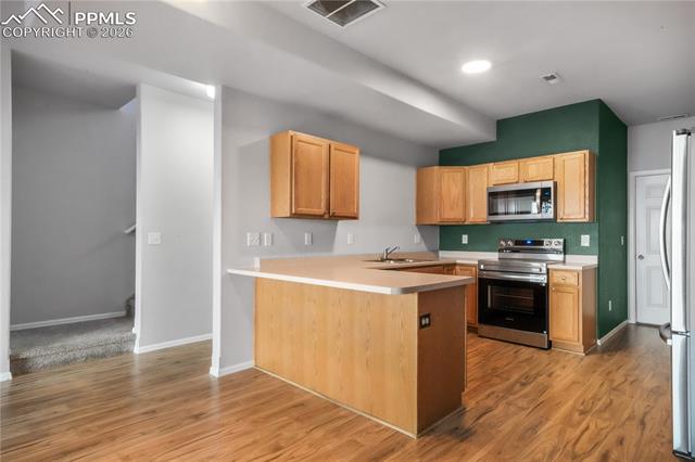 812 Hailey Glenn View