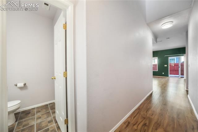 812 Hailey Glenn View