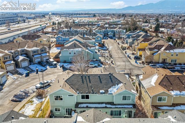 812 Hailey Glenn View