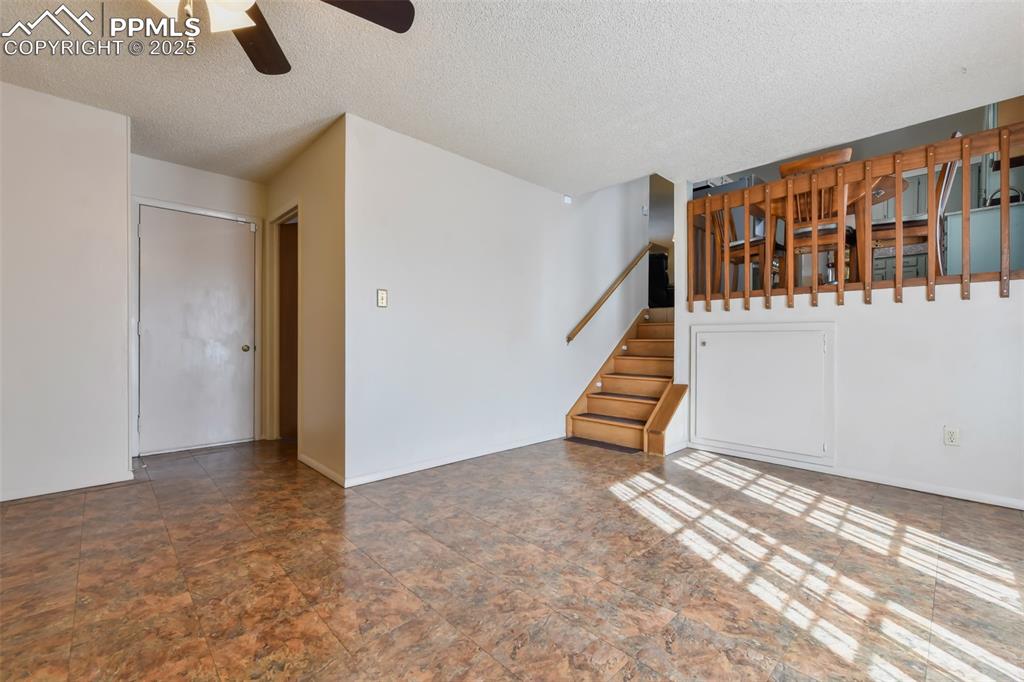 7285 Grand Valley Drive