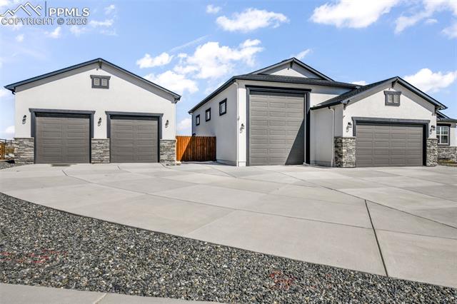 11211 Palmer Peak Place