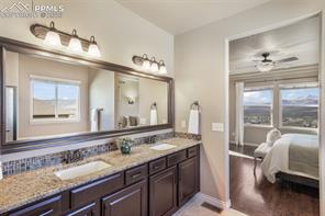 215 Kettle Valley Way