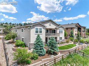 215 Kettle Valley Way