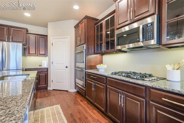 215 Kettle Valley Way