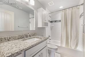 215 Kettle Valley Way