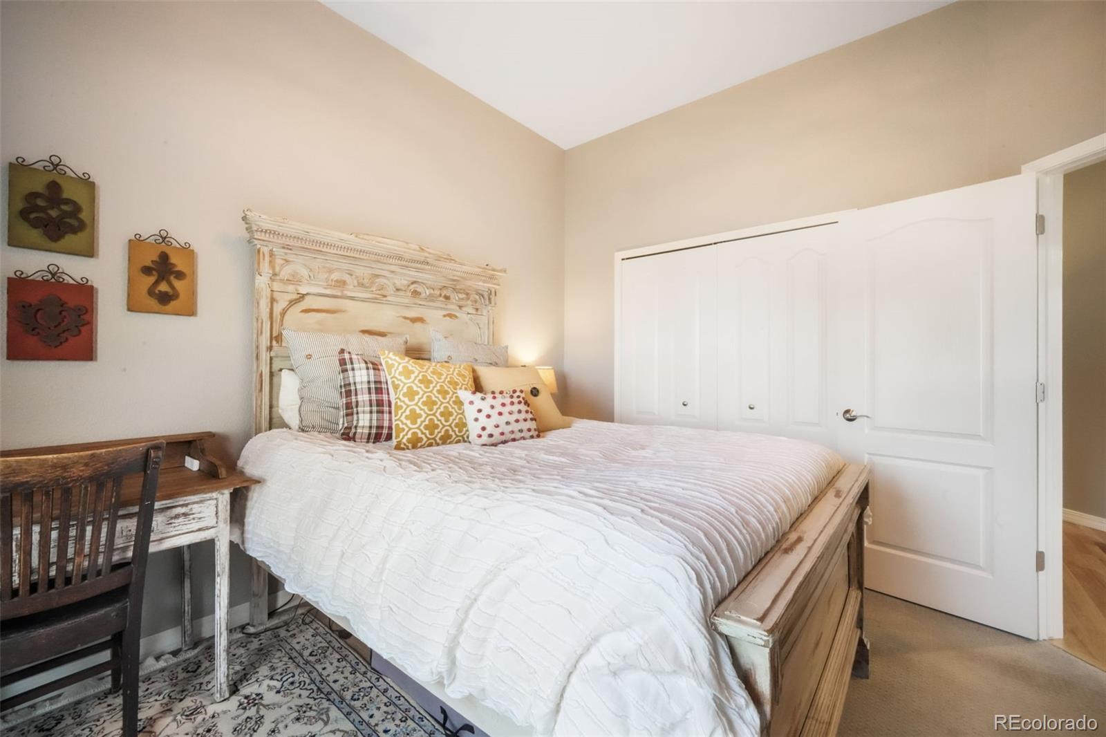 1236 Castlecombe Lane