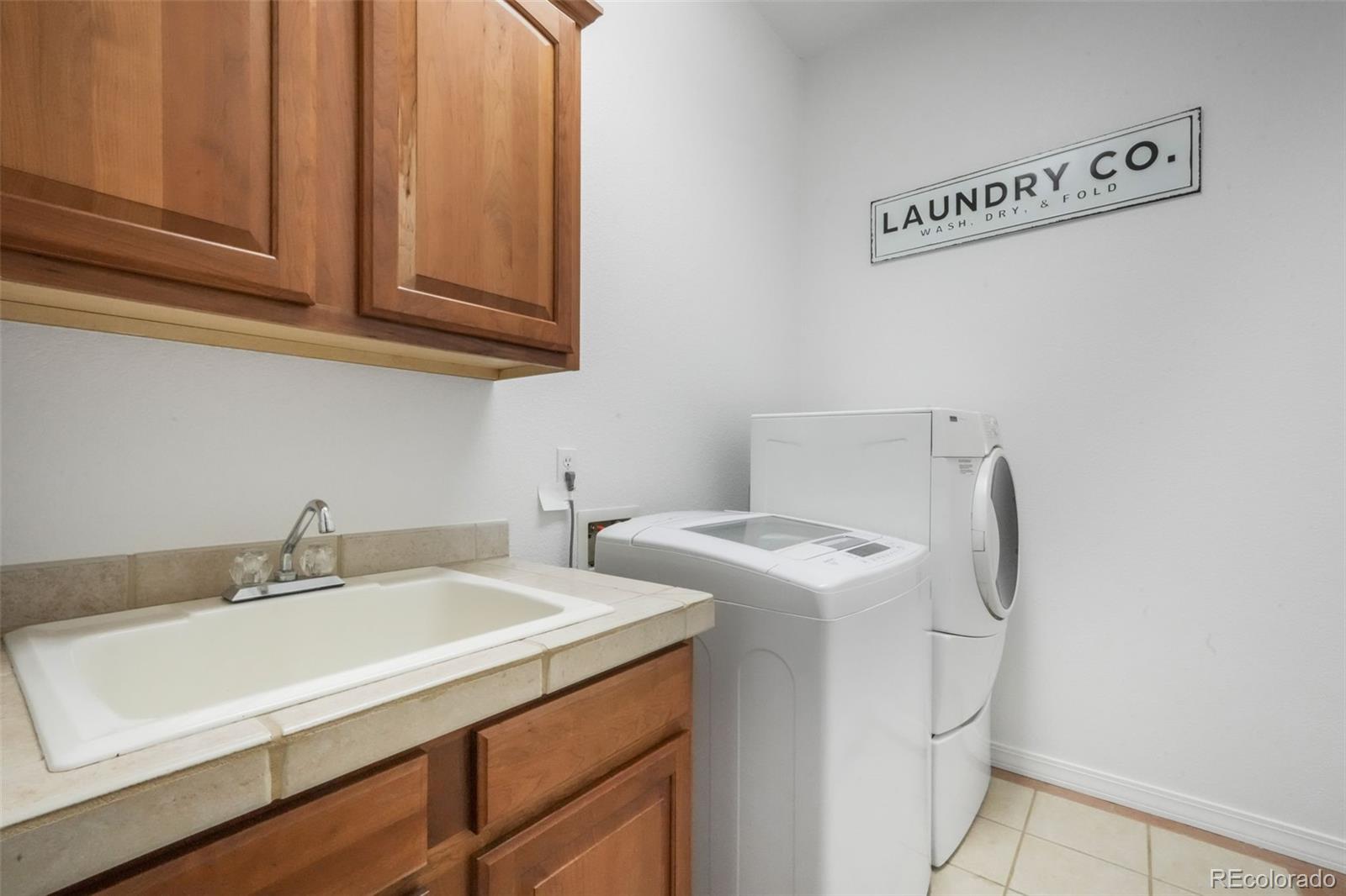 1236 Castlecombe Lane