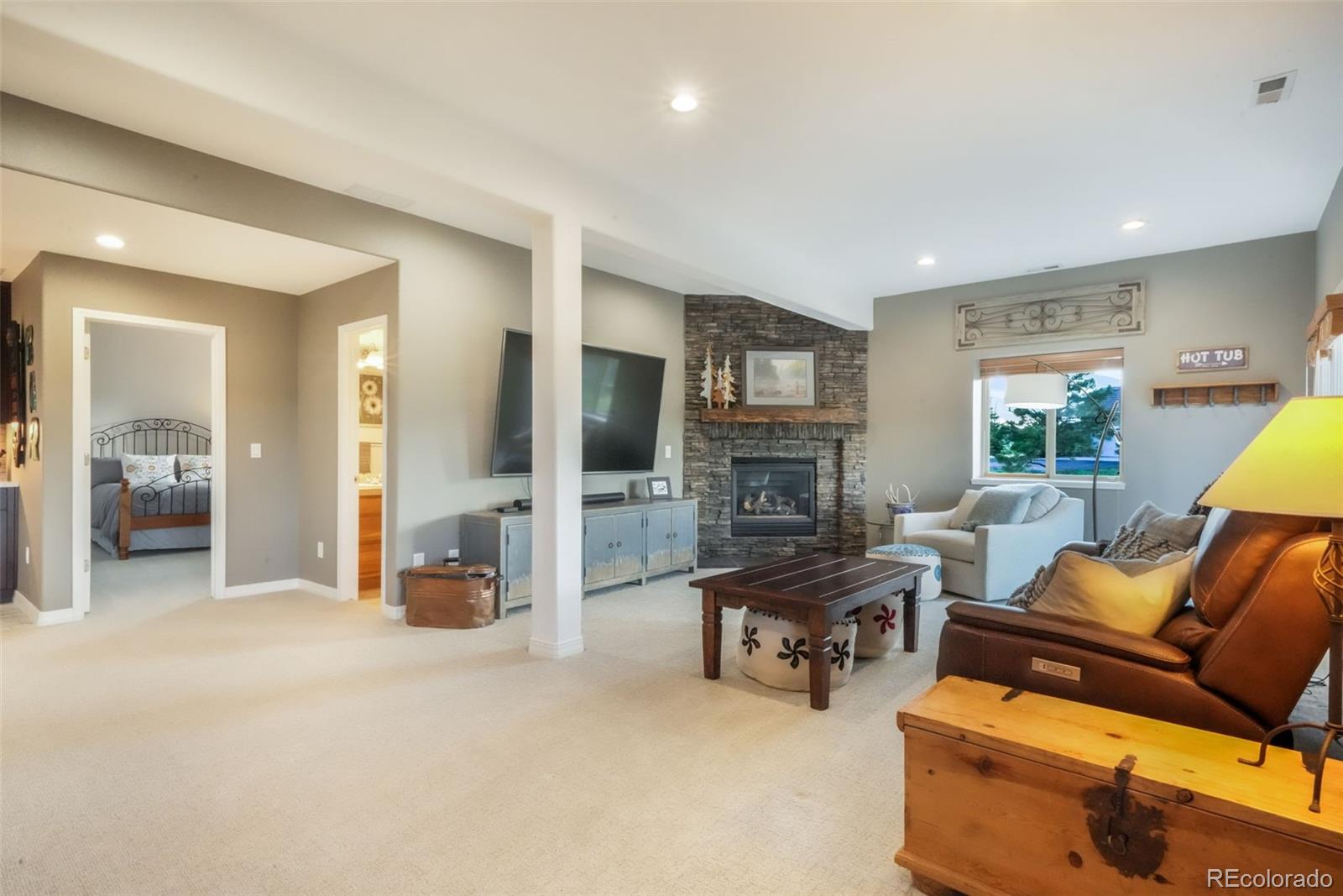 1236 Castlecombe Lane