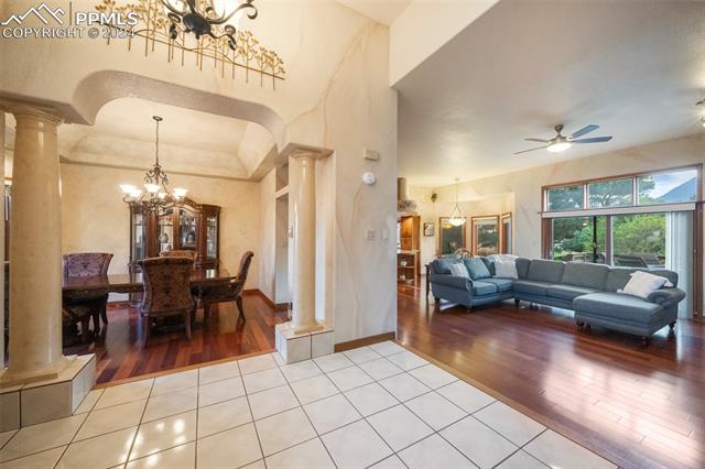 820 Forest View Circle