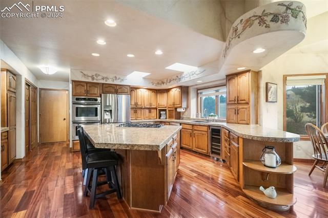 820 Forest View Circle