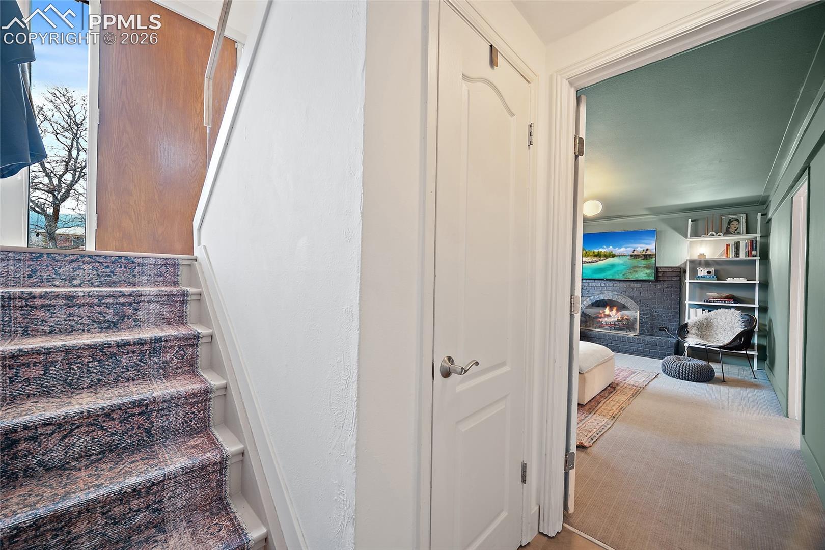 1009 Panorama Drive