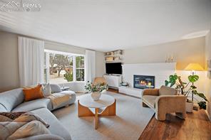 1009 Panorama Drive