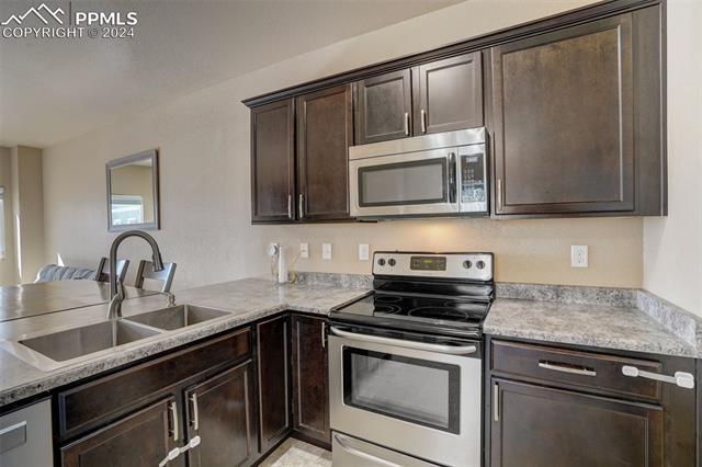 4663 Cold Harbor View