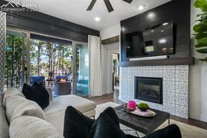 1004 Tree Bark Terrace