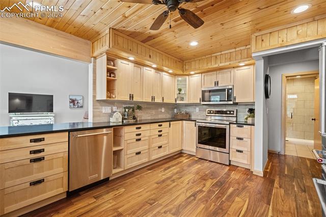 535 Silver Saddle Road