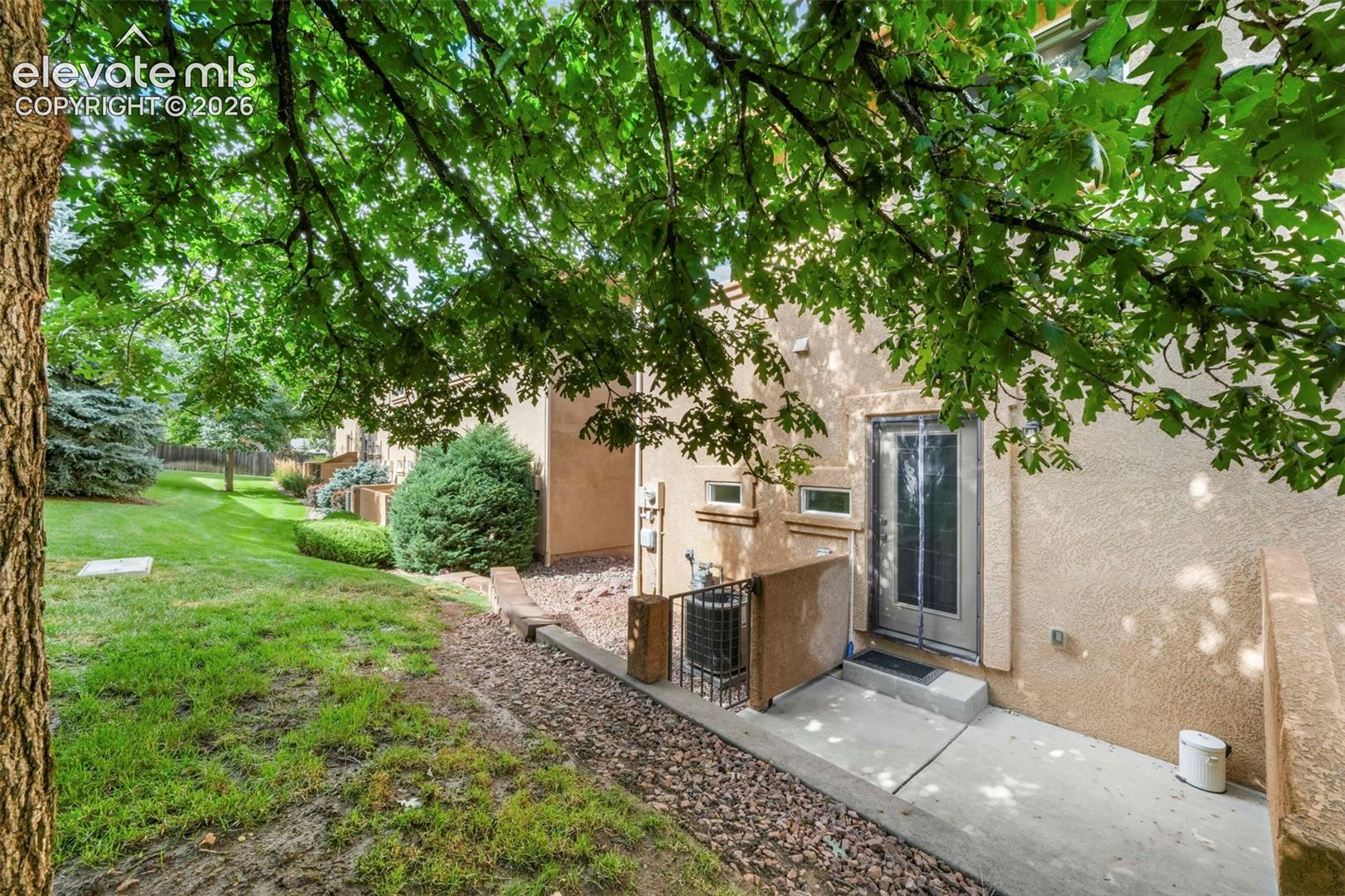 4735 Iron Horse Villas Point