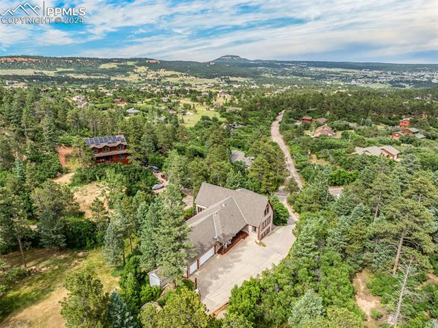 4735 Red Forest Road
