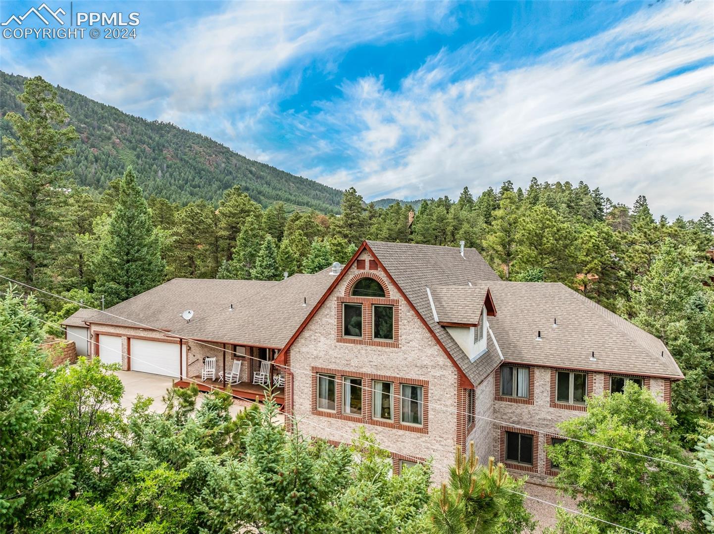 4735 Red Forest Road