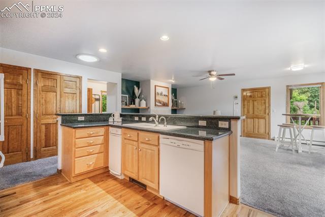 4735 Red Forest Road