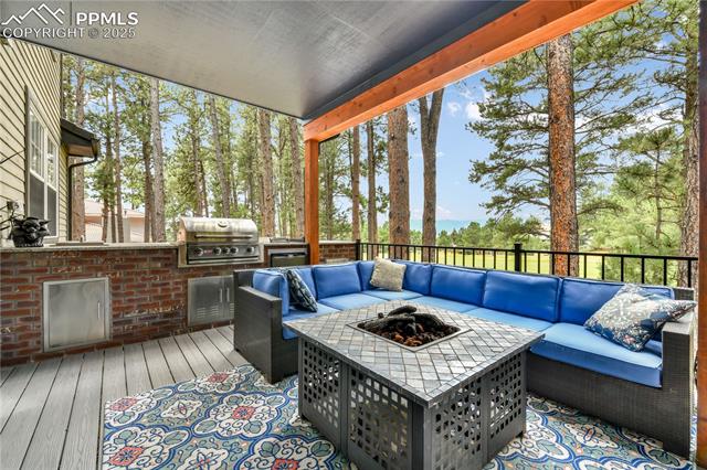 18690 Thunderbird Trail