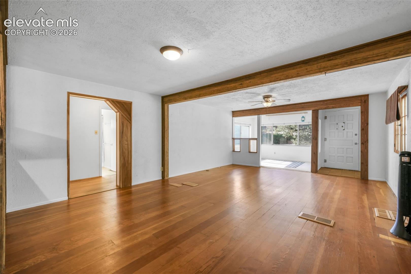 3326 W Kiowa Street