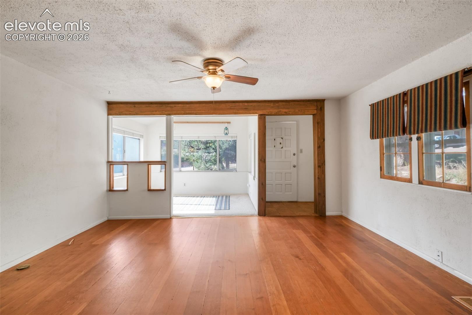 3326 W Kiowa Street