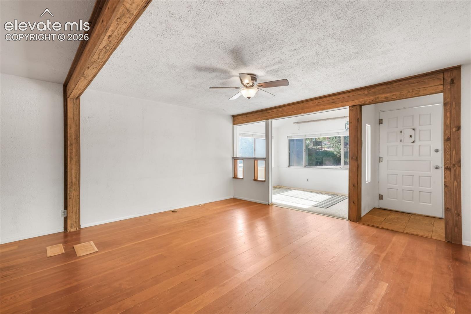 3326 W Kiowa Street