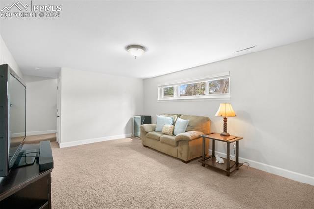 4419 E San Miguel Street