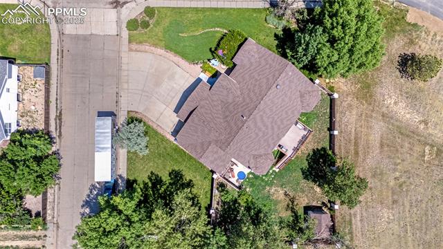 1120 Monument Street