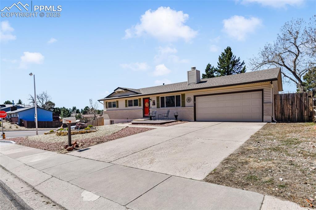 5702 Red Onion Way