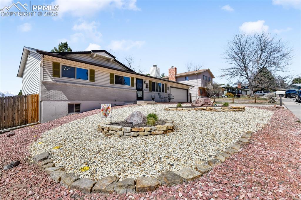 5702 Red Onion Way