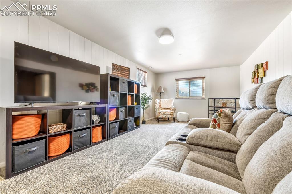 5702 Red Onion Way