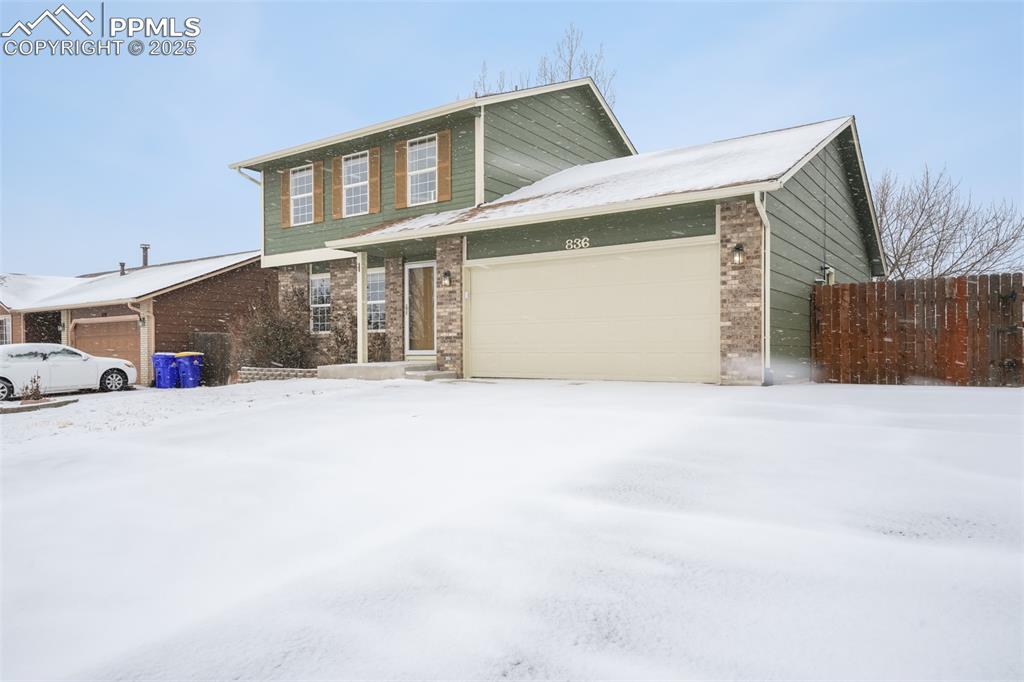 836 Foxwood Drive