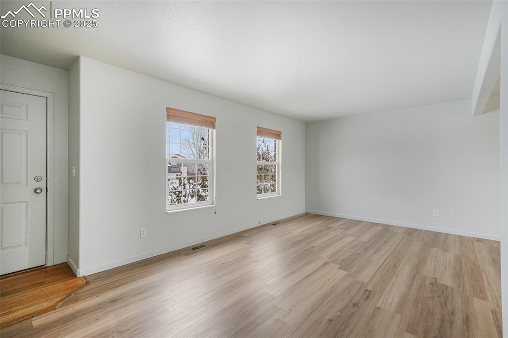 836 Foxwood Drive