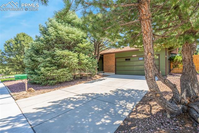 3055 W Westcliff Drive