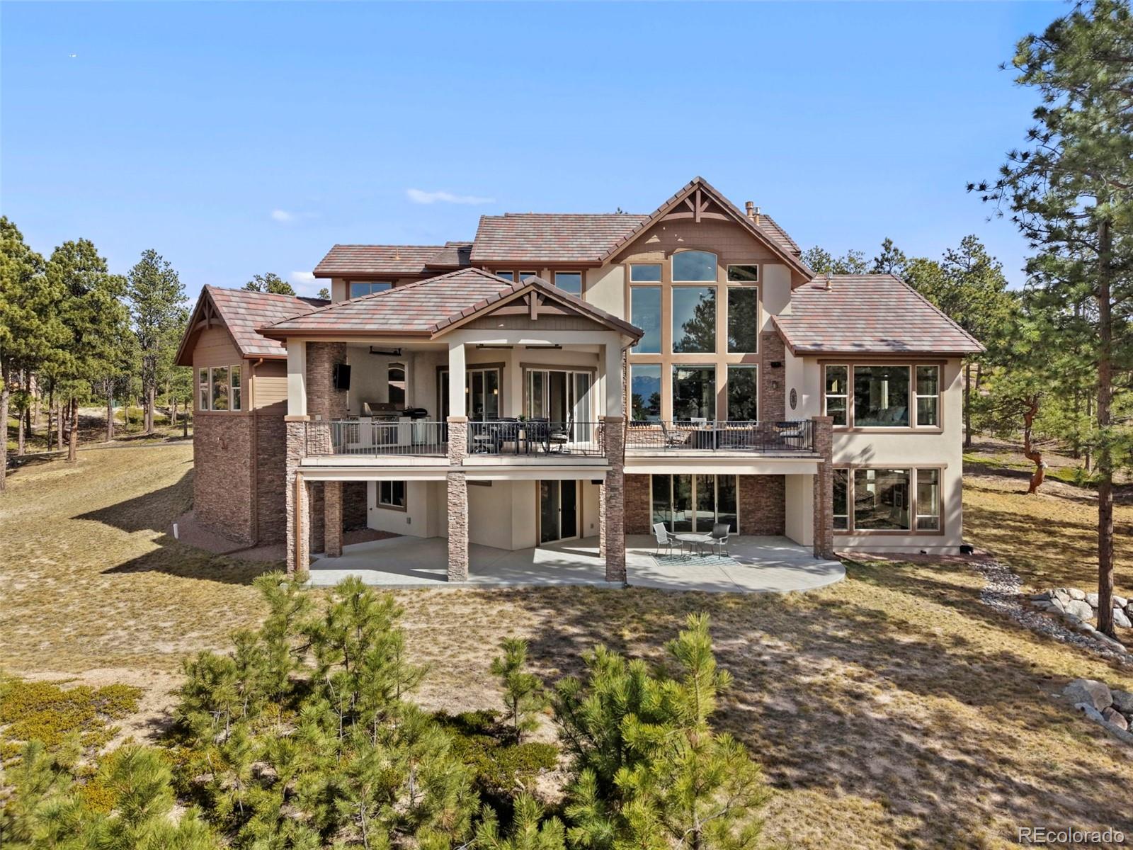 4255 Foxchase Way