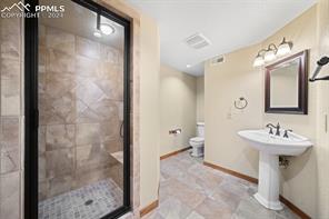 8450 Edgemont Way